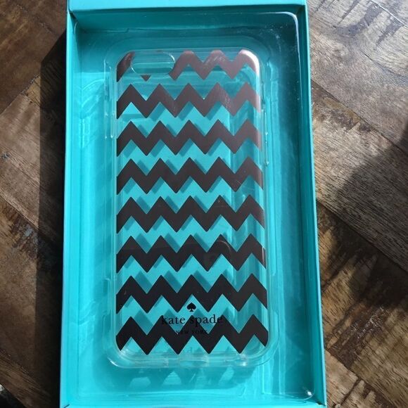 Kate Spade Flexible Hardshell Case iPhone 6 (H) - Picture 2 of 5